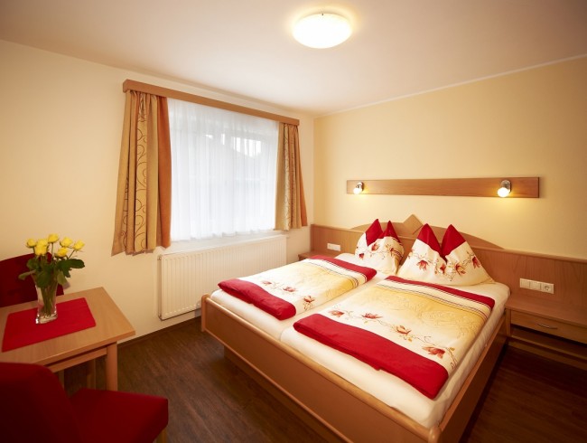 Schlafzimmer im Appartement A